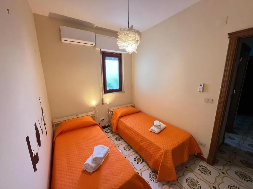 Room Villa Banksy Palermo 0*,  Italy